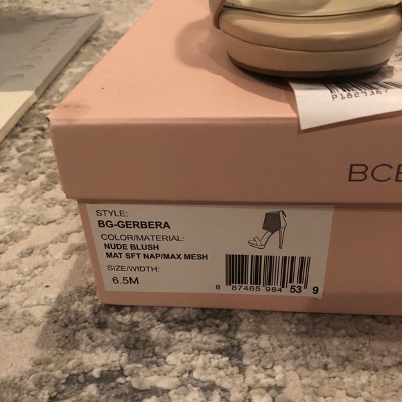 - NEW BCBG HEELS - Picture 4 of 5